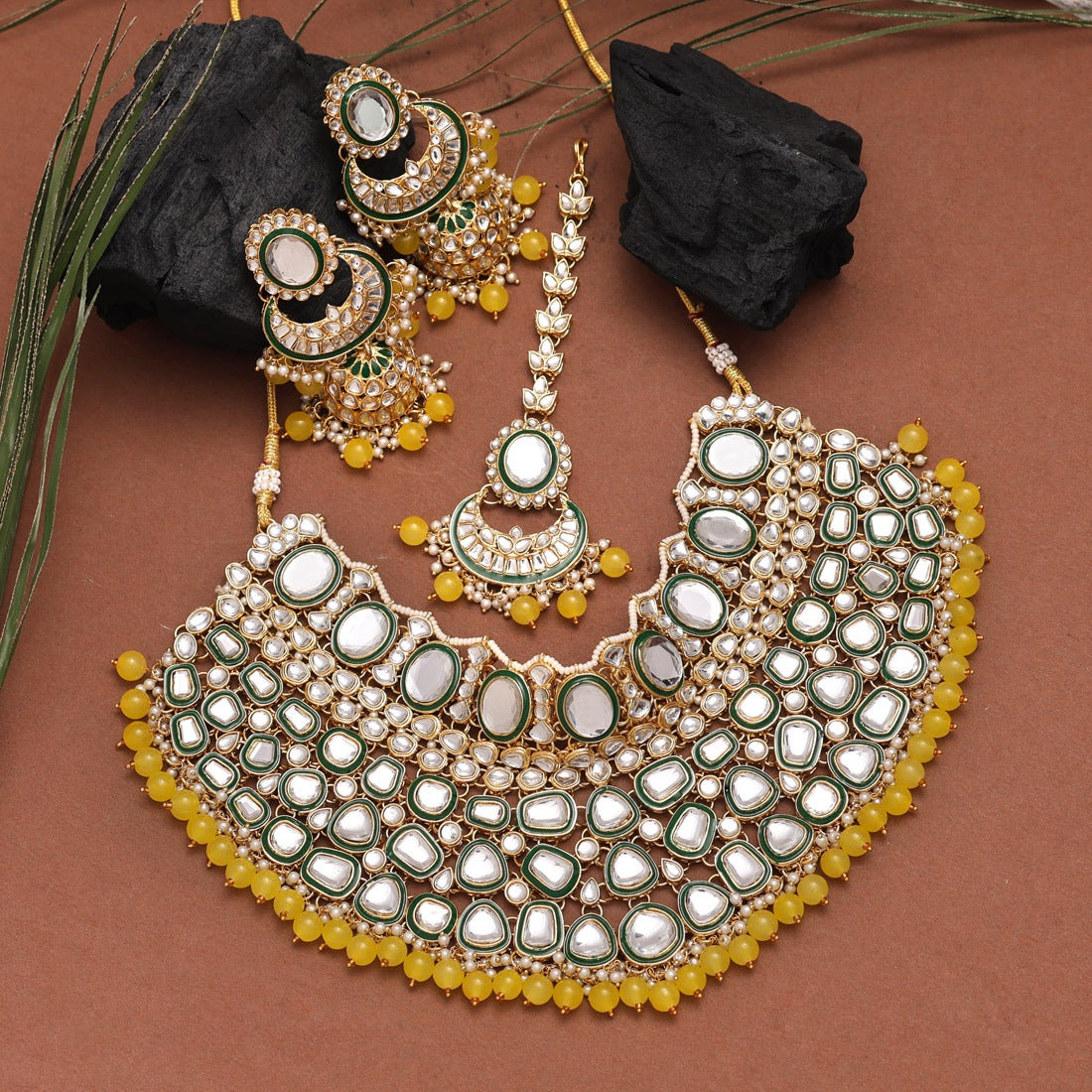 Rekha Necklace Set