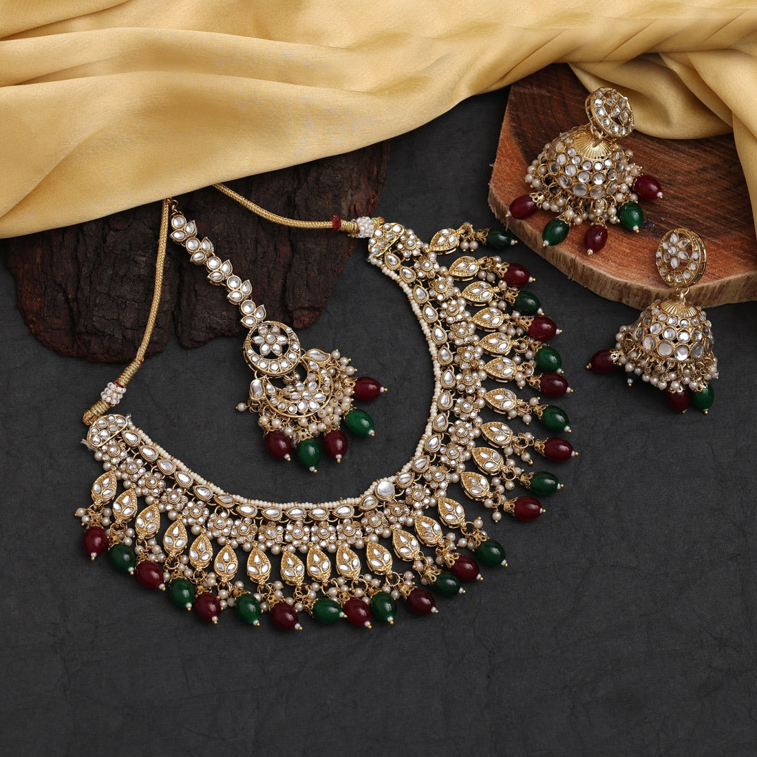 Sonam Necklace Set