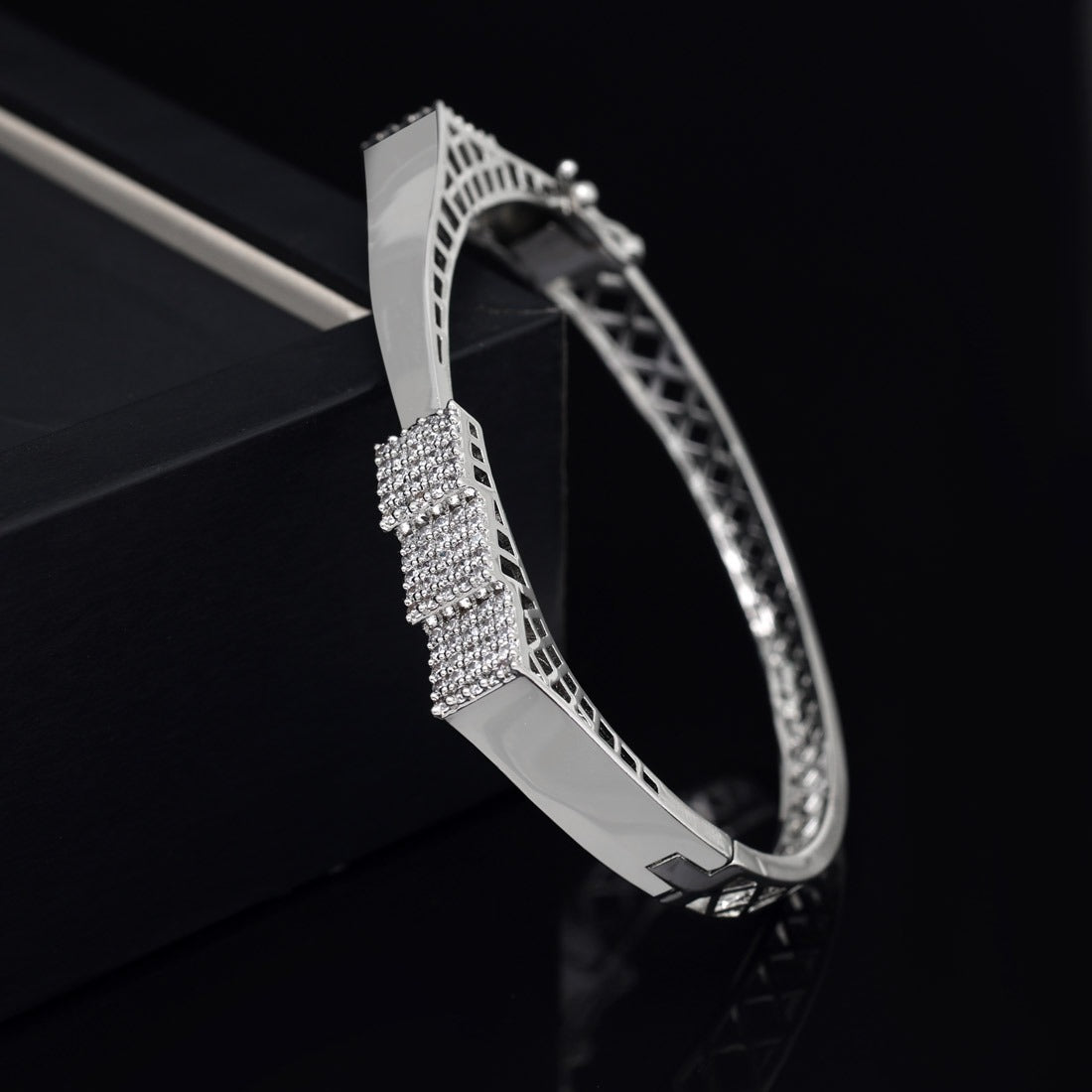 Jasleen Bracelet