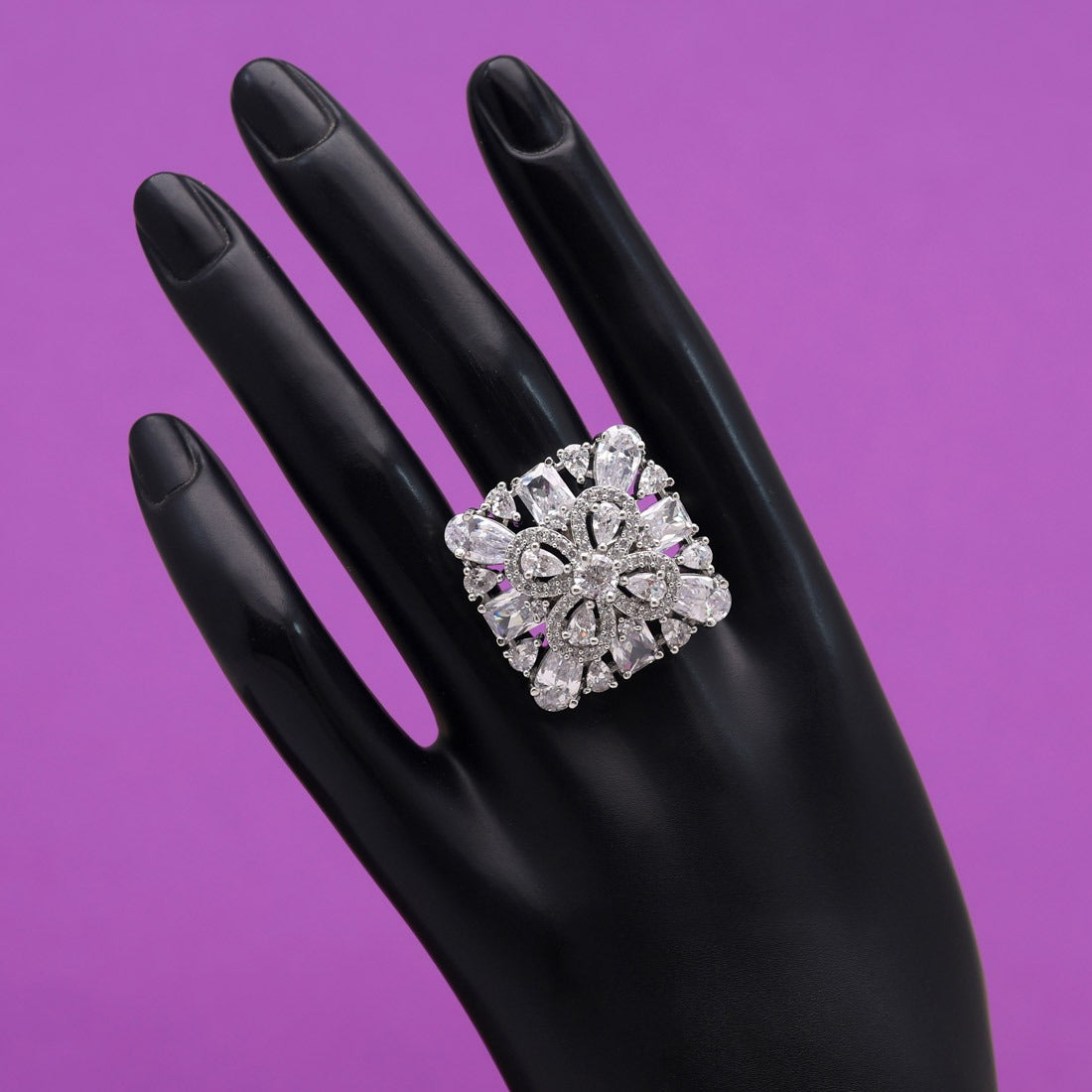Divine Ring