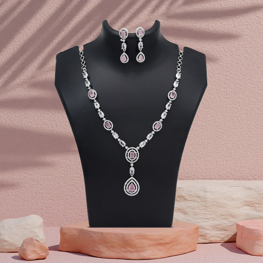 Asha Necklace Set