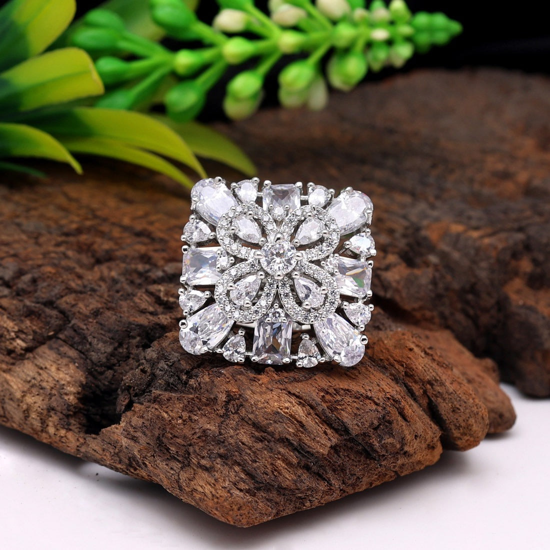 Divine Ring
