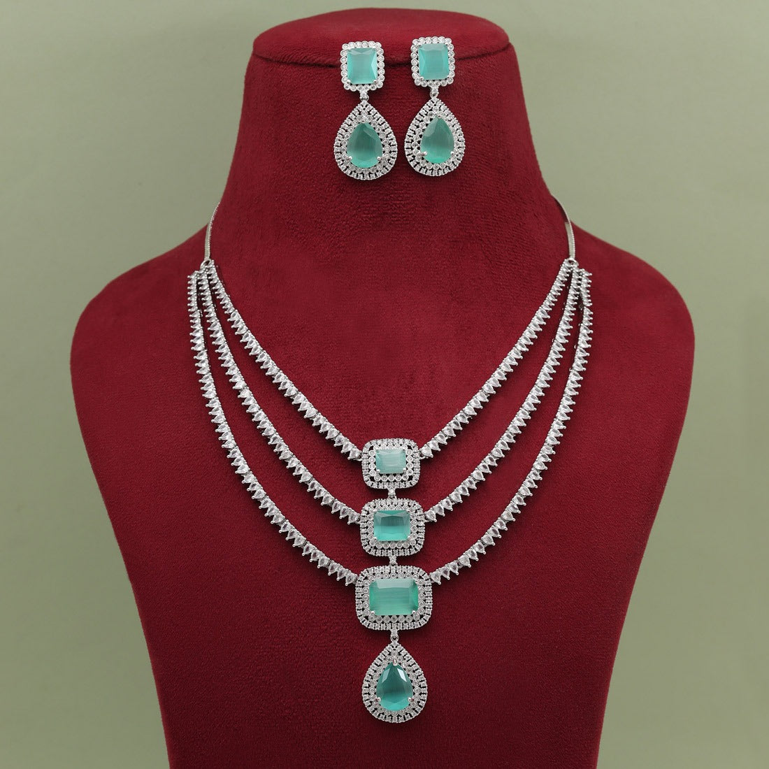 Glitz Glam Necklace