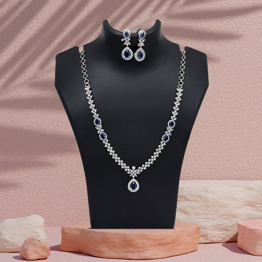 Nazy Necklace Set