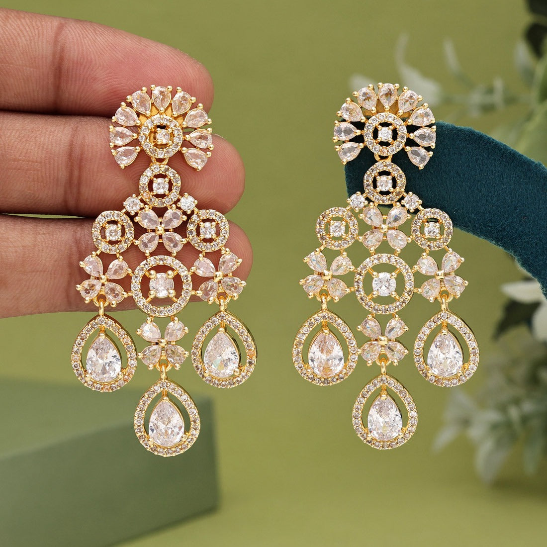 Beeja Earrings