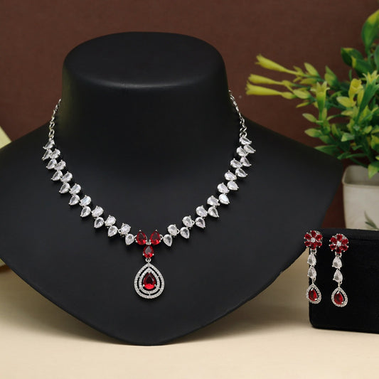 Isla Necklace Set