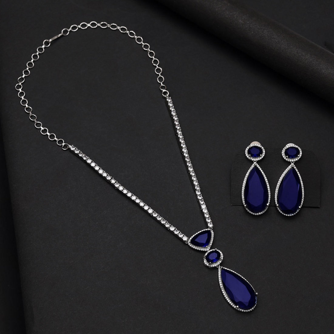 Katrina Necklace Set