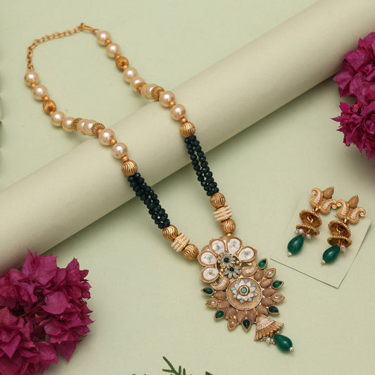 MeenaKumari Necklace set