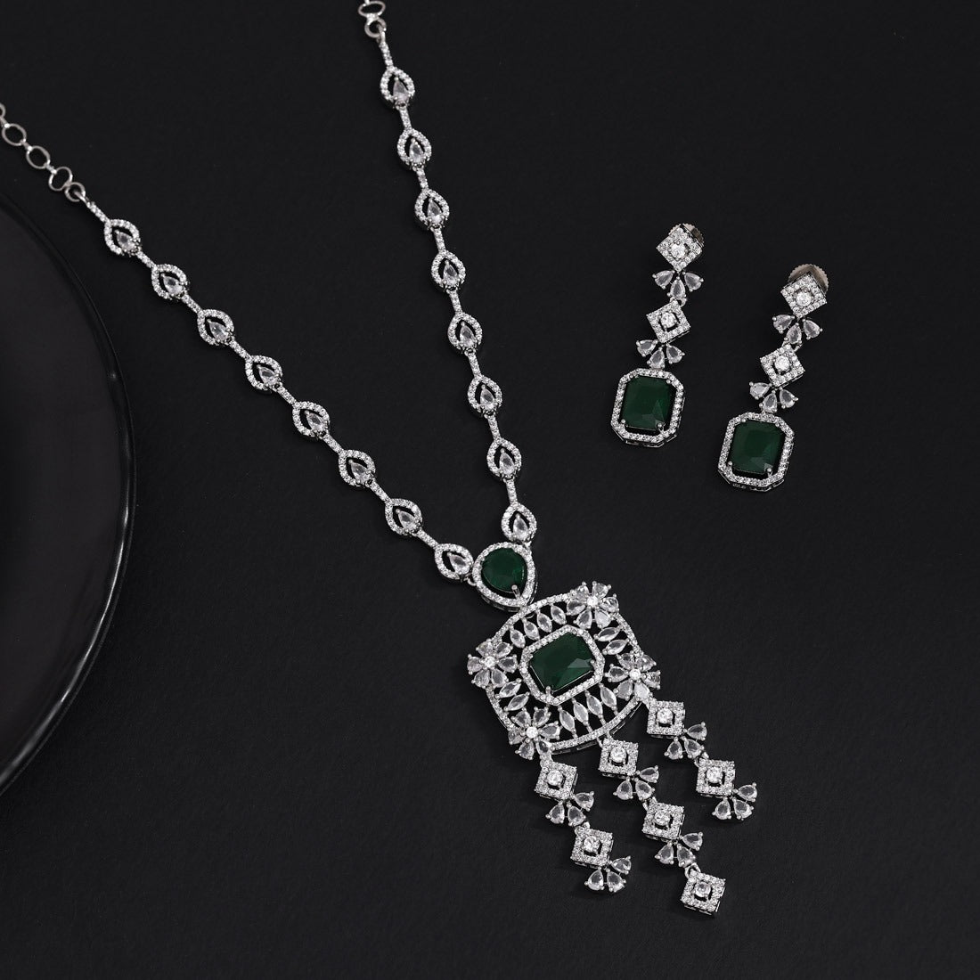 Zainab Necklace Set