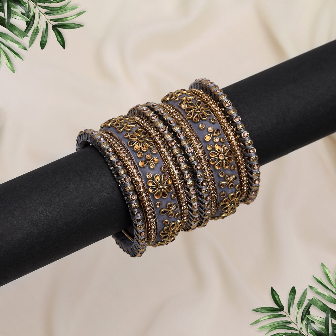 Vaanya Bangles