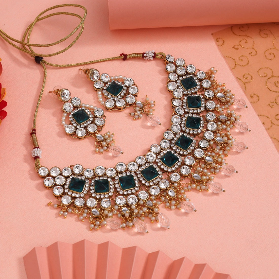 Madhubala Necklace Set